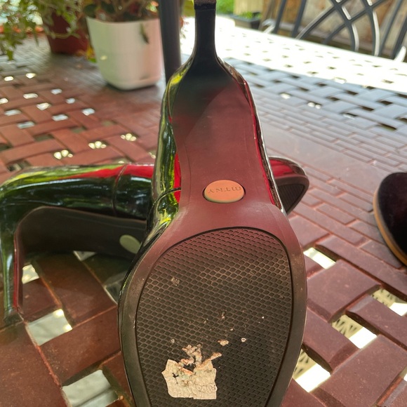 MTNY Stilettos - Picture 6 of 9